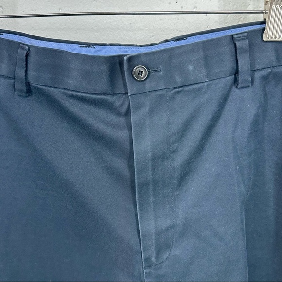 Brooks Brothers Men’s 38 Navy Light Weight Advantage Chino Flat Front Shorts - Picture 3 of 11